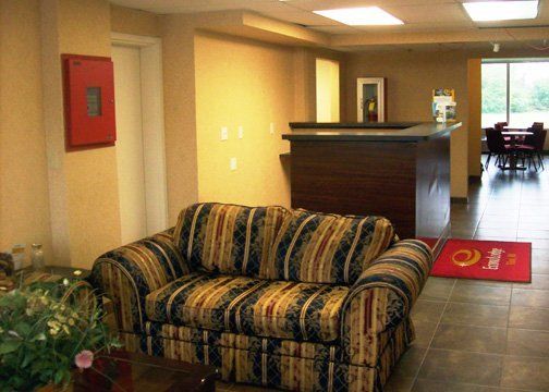 Airport Inn Flint Beltér fotó
